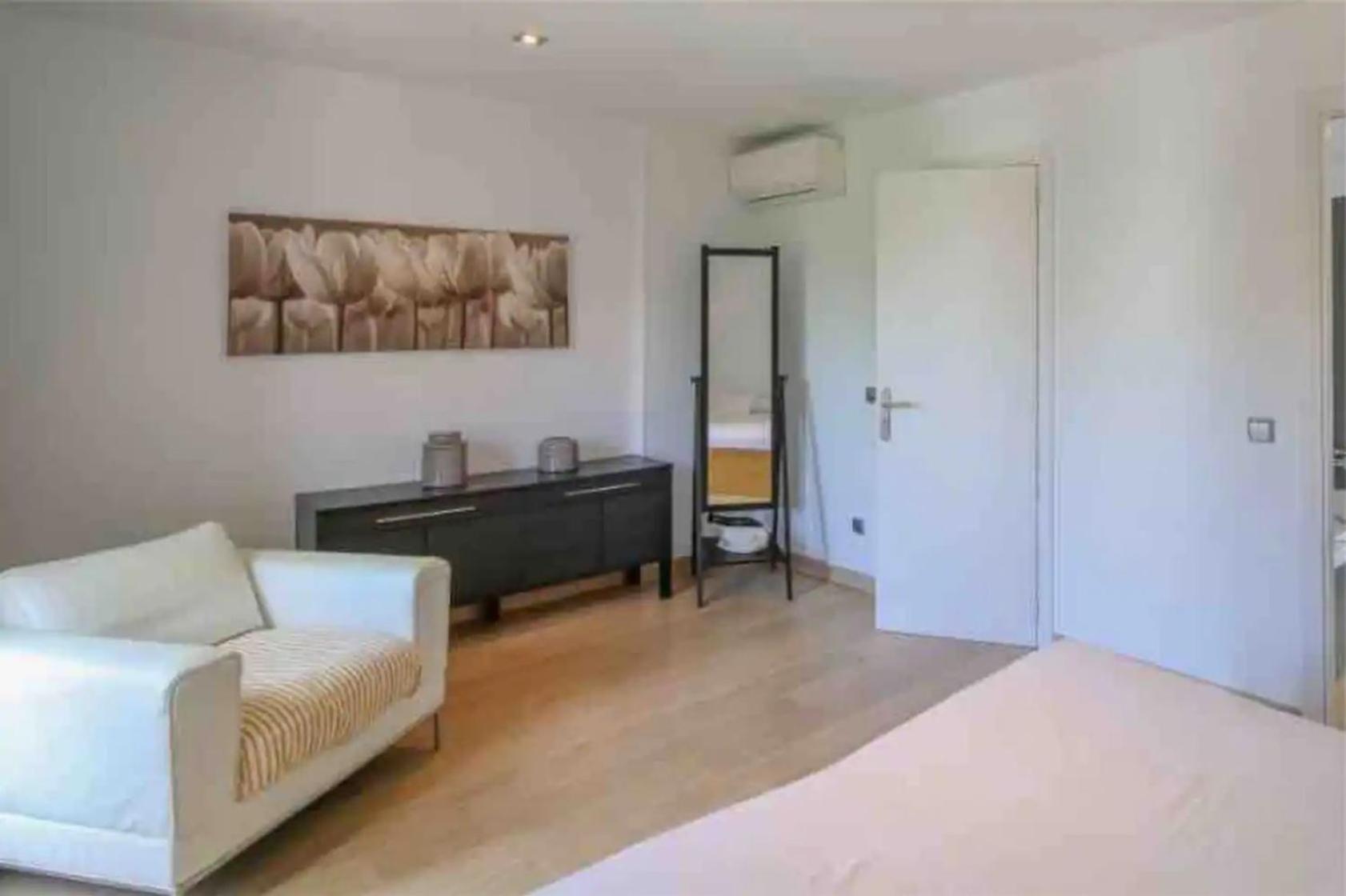 Bellesguard Penthouse Lägenhet Pollença
